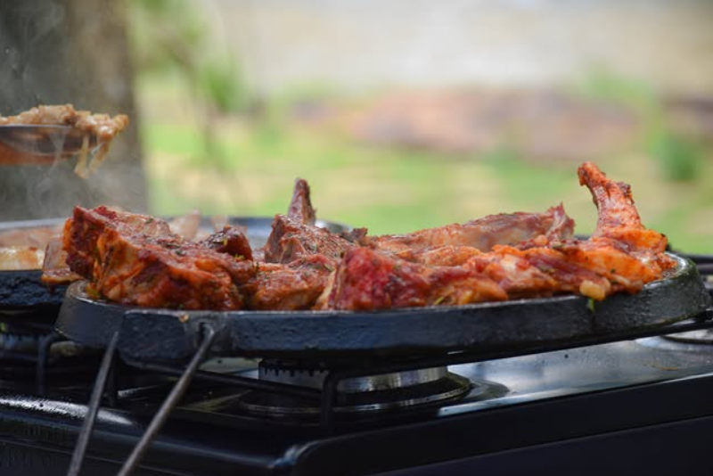 Open-fire nyama choma